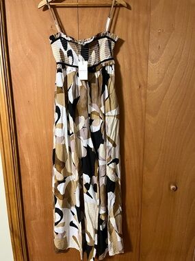 Promesa halter jumpsuit NWT